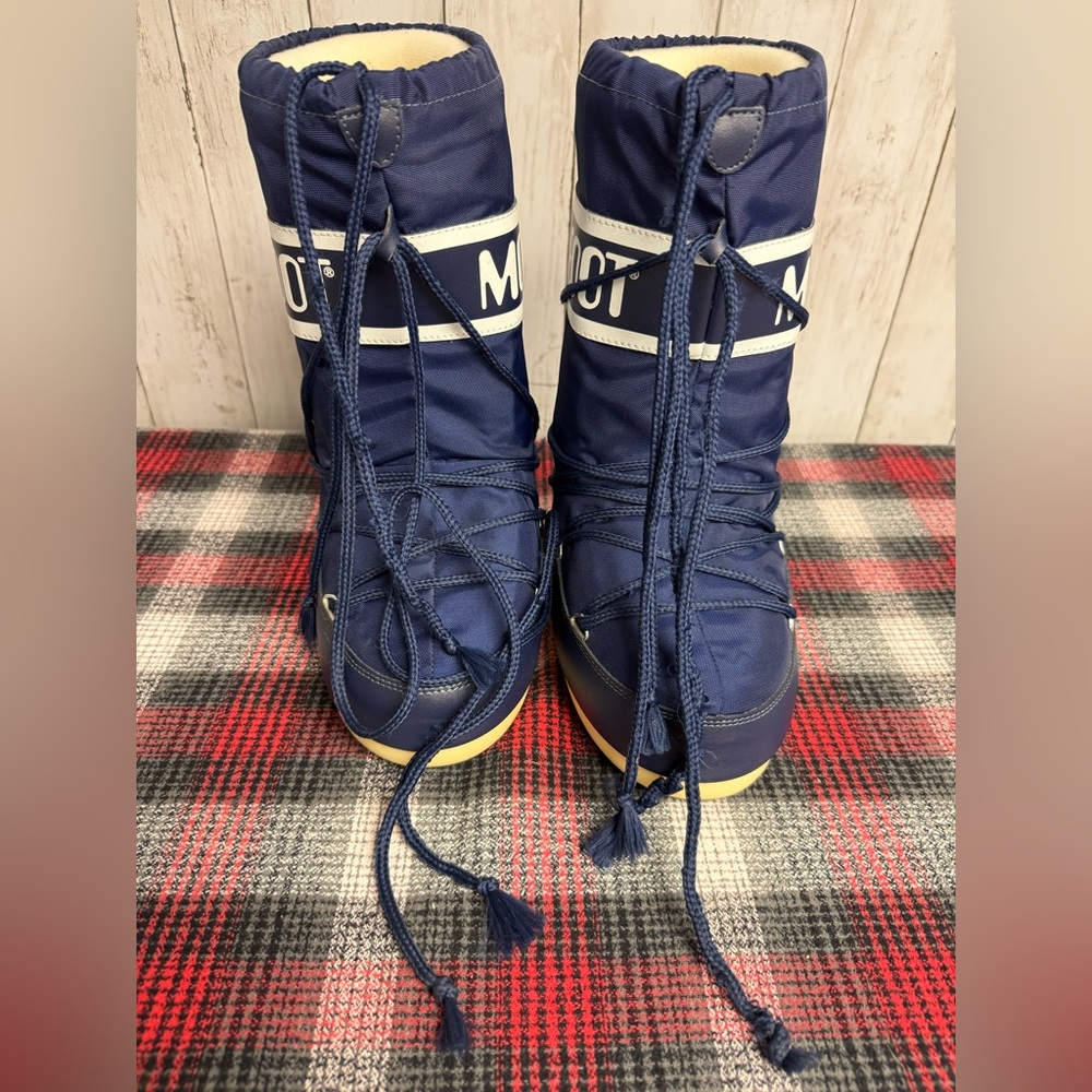 Moon Boots Navy Blue Nylon Boots Size US 12.5/2.5 Used Good Condition - Picture 10 of 13